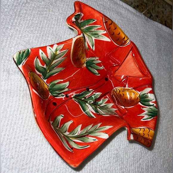 Clay Art Hawaiian Shirt Bowl Set of 2 Ceramic Luau Theme Candy/Nut
Bowls Party - Picture 5 of 11